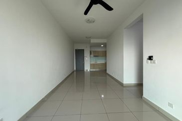 Covil By The Sea @ Meridin Bayvue