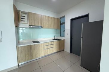 Covil By The Sea @ Meridin Bayvue