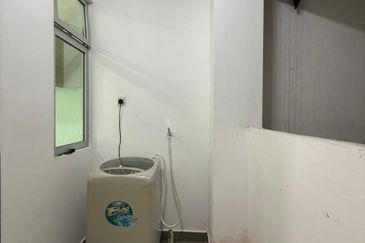 Covil By The Sea @ Meridin Bayvue