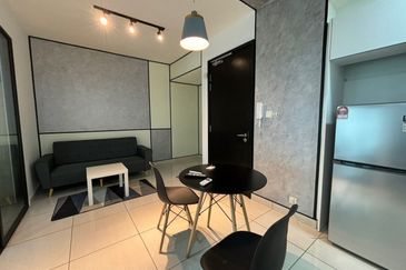 Almas Suites @ Puteri Harbour