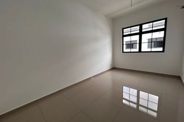 Tate Dalton @ Eco Botanic 2