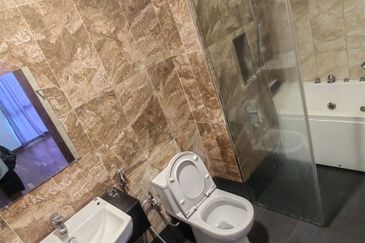 Paragon Suites @ CIQ