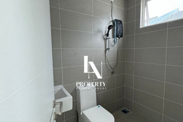 HIJAYU 3B @ BANDAR SRI SENDAYAN