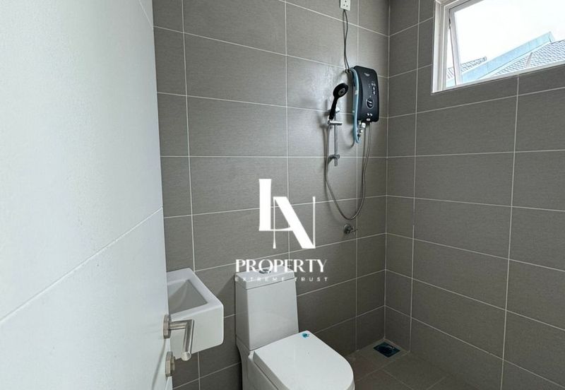 HIJAYU 3B @ BANDAR SRI SENDAYAN