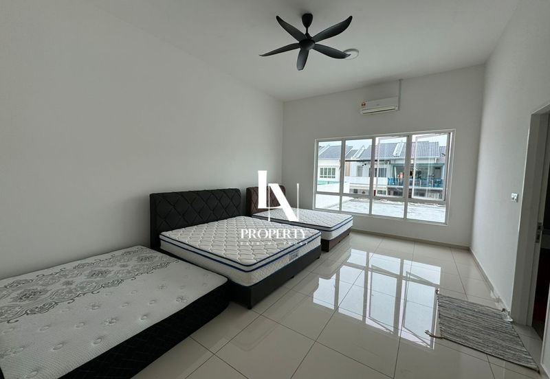 HIJAYU 3B @ BANDAR SRI SENDAYAN