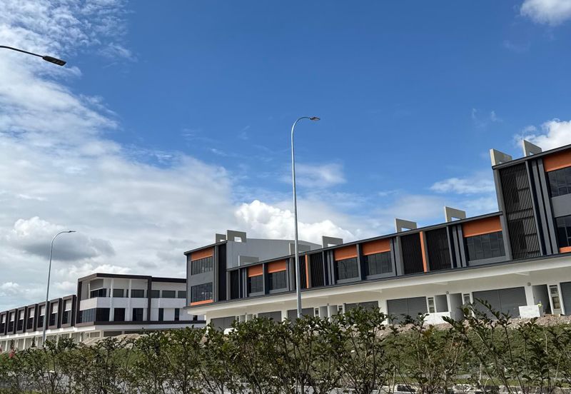 S2 IKON CENTRIO BRAND NEW SHOP GROUND FLOOR RENTAL 4K ONLY