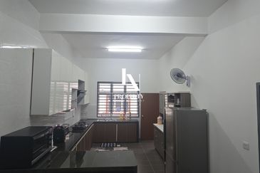 Residence 7, Bandar Springhill