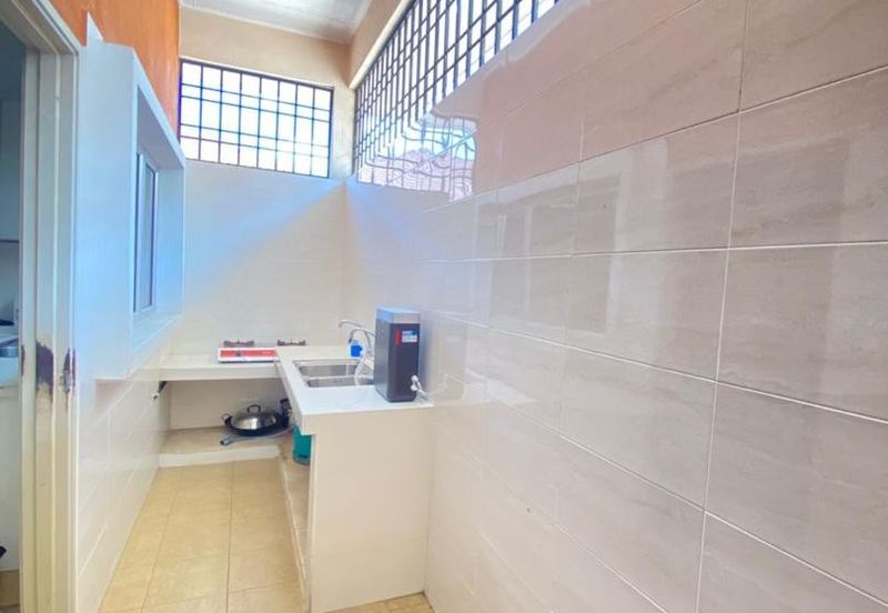 Acacia Seremban 2 50x80 4rooms limited unit Below Market Gated Guarded