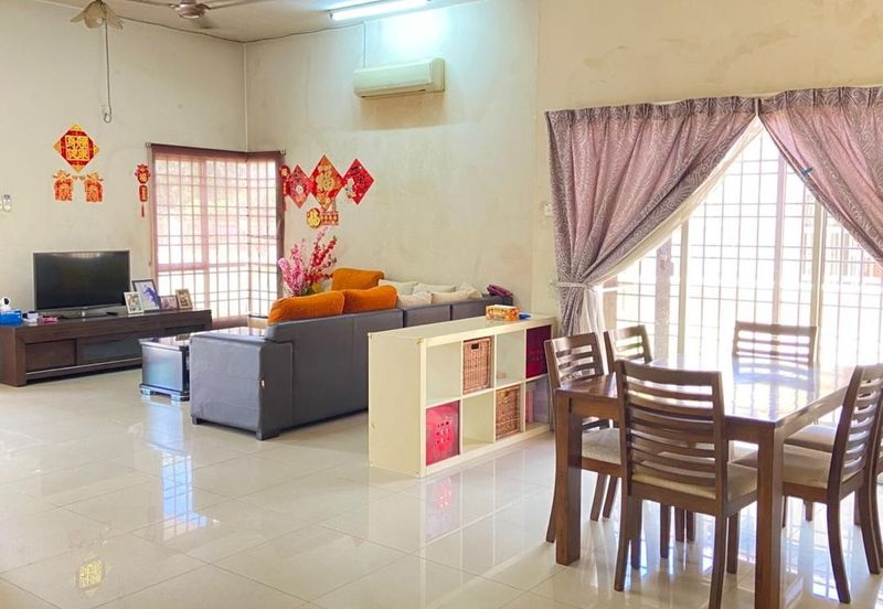 Acacia Seremban 2 50x80 4rooms limited unit Below Market Gated Guarded