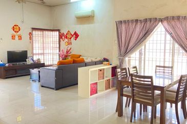 Acacia Seremban 2 50x80 4rooms limited unit Below Market Gated Guarded