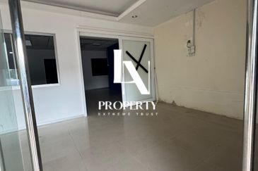 S2 City Park City Centre Shoplot For Rent
