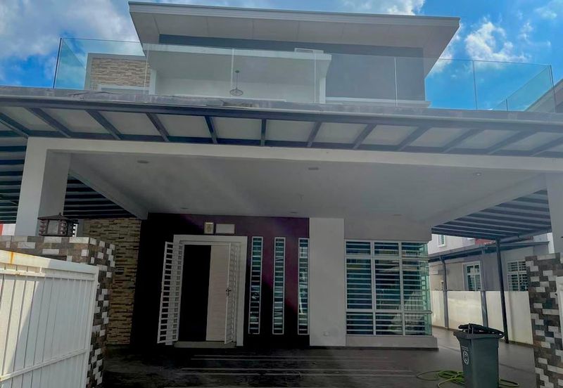 Senawang Perdana bungalow for rent