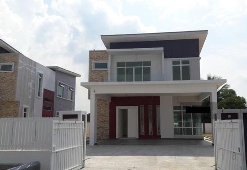 Senawang Perdana bungalow for rent