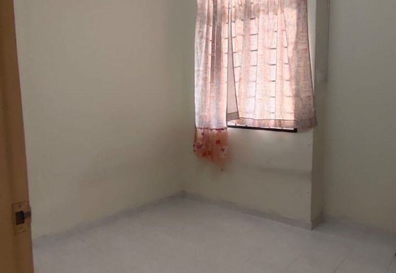 Garden Home Seremban 2  3Bed 2Bath for RENT