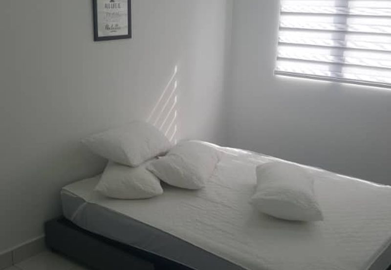 Lili residensi 3Bed 2Bath fully furnishedd for rent