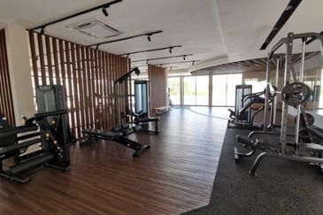 Lili residensi 3Bed 2Bath fully furnished for rent