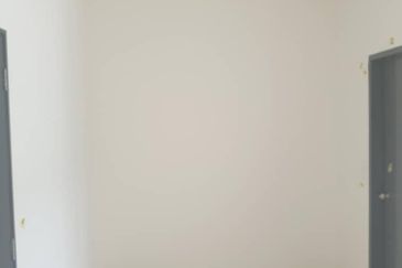 Iringan Bayu@Pastura Double-Storey House