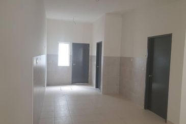 Iringan Bayu@Pastura Double-Storey House