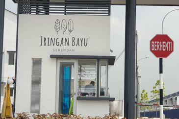 Iringan Bayu@Pastura Double-Storey House