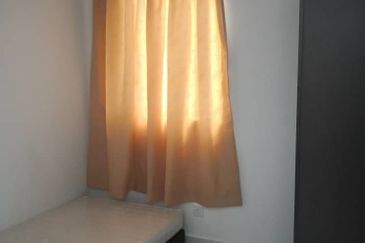 Lili Residensi 3bed 2bath fully furnished for rent