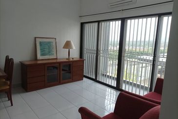 Lili residensi 3Bed 2Bath fully furnishedd for rent