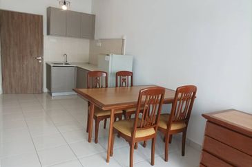 Lili residensi 3Bed 2Bath fully furnishedd for rent