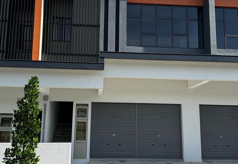 Ikon@Centrio S2 Upper Floor Shoplot For Rent