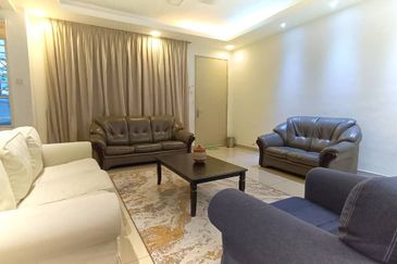 Summer@S2hieght double storey fully furnished house to Let