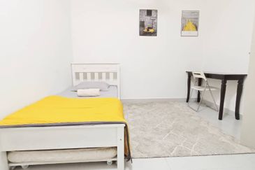 Summer@S2hieght double storey fully furnished house to Let