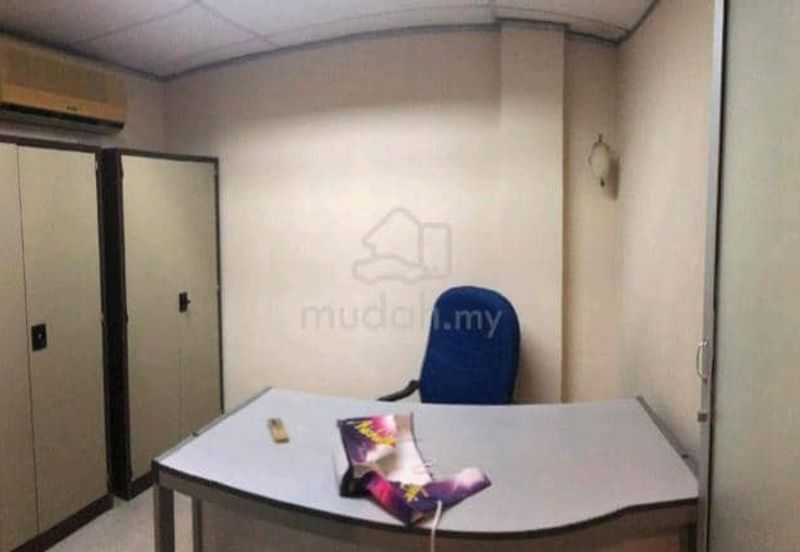 Seremban soplot 1st floor for rent