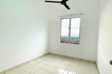 Safira Apartment, Seremban 2