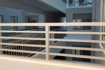 Safira Apartment, Seremban 2