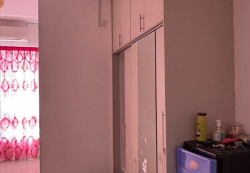 Suriaman 3 Sendayan fully furnished for rent