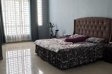 Suriaman 3 Sendayan fully furnished for rent