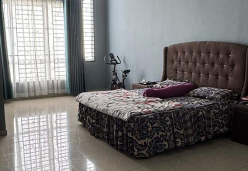 Suriaman 3 Sendayan fully furnished for rent