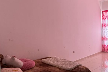 Suriaman 3 Sendayan fully furnished for rent