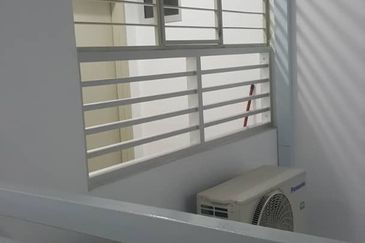 Safira Apartment, Seremban 2