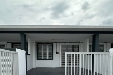 Seremban 2 Rimbun Aman S2 Height 1 Storey House, Seremban