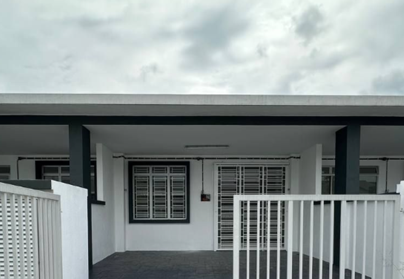 Seremban 2 Rimbun Aman S2 Height 1 Storey House, Seremban