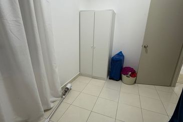 Safira Apartment, Seremban 2