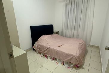 Safira Apartment, Seremban 2