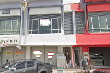 Prima Senawang Shoplot ground floor for rent 