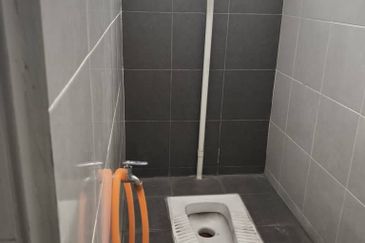 Prima Senawang Shoplot ground floor for rent 