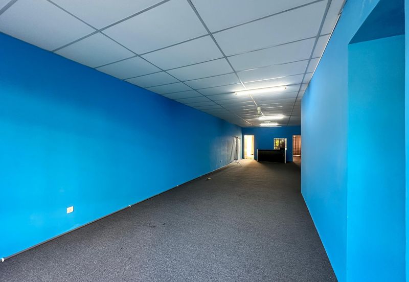 Seremban 3 shoplot 1st floor for rent