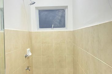 Seremban Prima Sentral partially furnished for rent