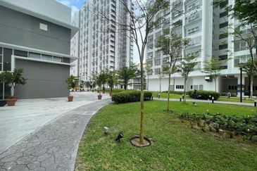 Seremban Prima Sentral partially furnished for rent