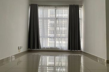 Seremban Prima Sentral partially furnished for rent