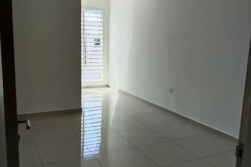 HIJAYU 3B @ BANDAR SRI SENDAYAN