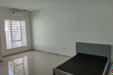 HIJAYU 3B @ BANDAR SRI SENDAYAN