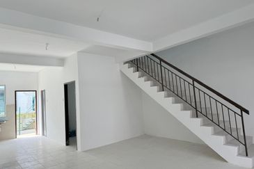 Bukit Galena House for rent